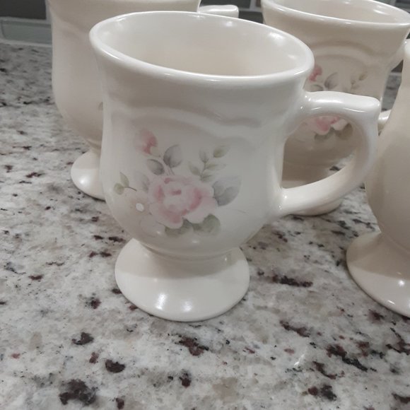 Vintage Pfaltzgraff Tea Rose Footed Coffee Mug Set - Picture 2 of 6
